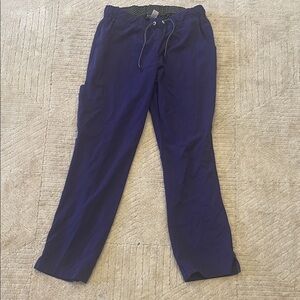 Koi Women's Grape scrub bottoms petite small